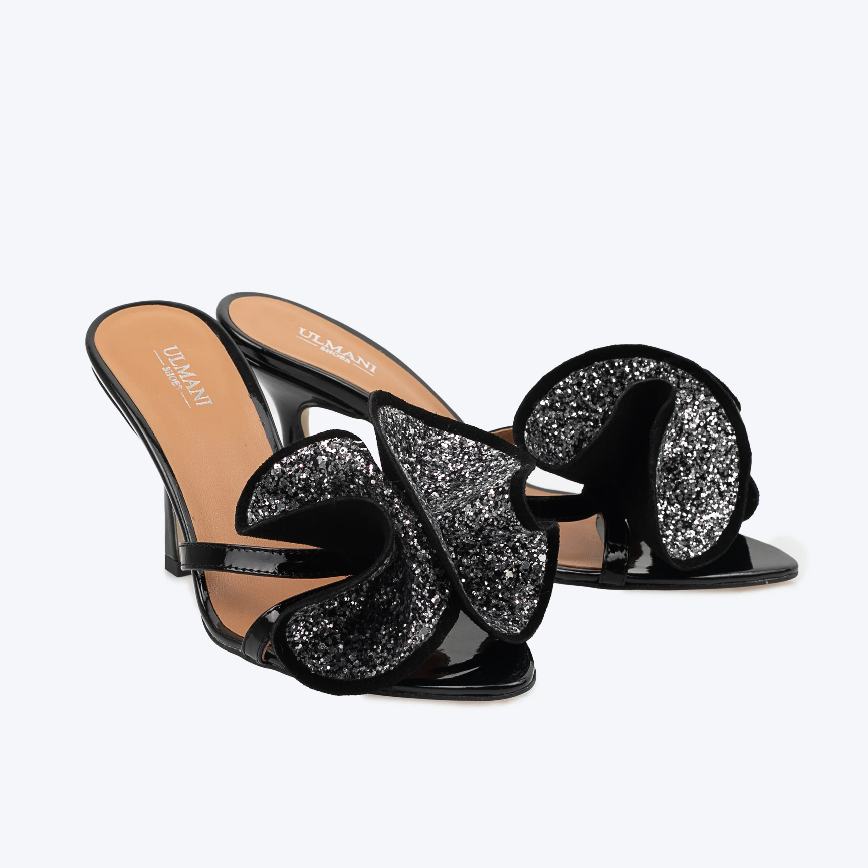 4.11 Ulmani Shoes