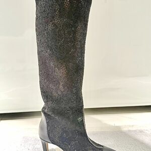 Kozaki Lace Noir Elegance